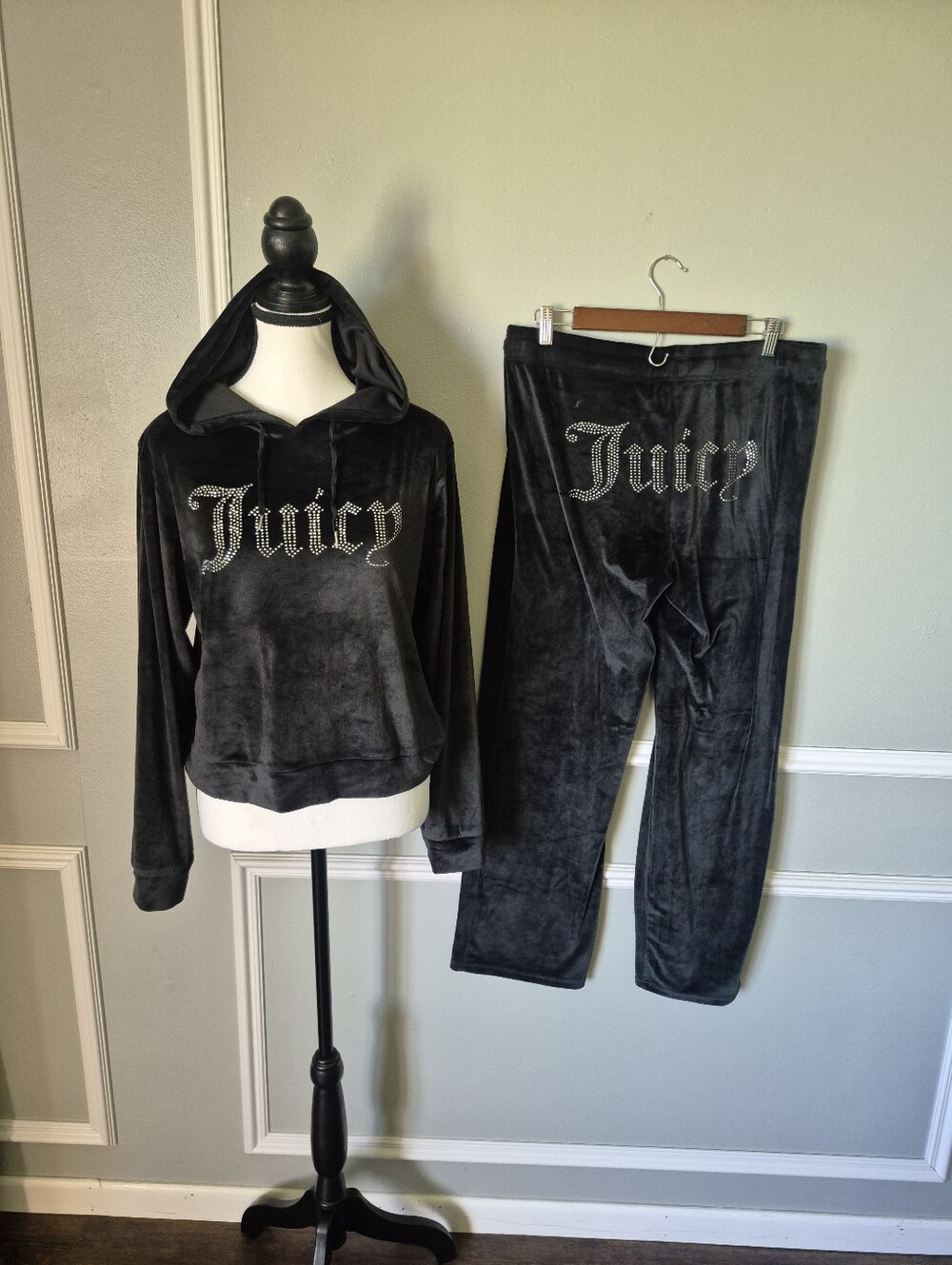 Juicy Couture Set Bling Velour Rhinestone Hoodie And Pants Black Size XL